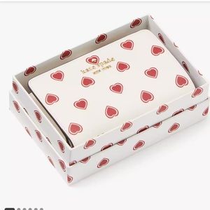 Kate Spade Madison Heartfelt Geo Boxed Medium Compact Bifold Wallet NIB